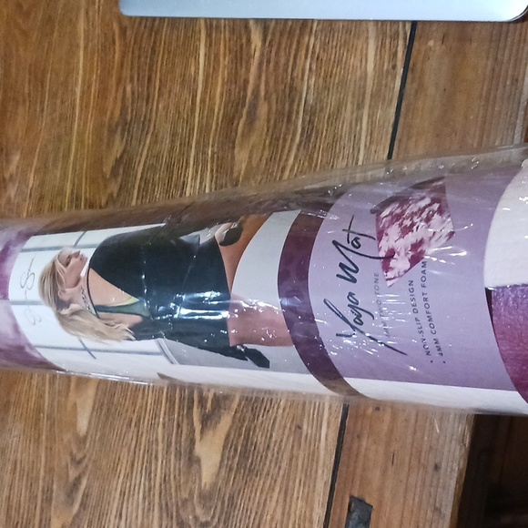 COPY - 𝅺JESSICA Simpson 4Mm Two-Tone Reversible Yoga Mat New - Picture 3 of 5